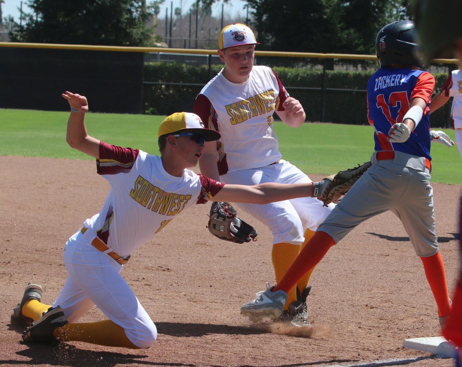 Hilyard shuts the door, Central California holds on late